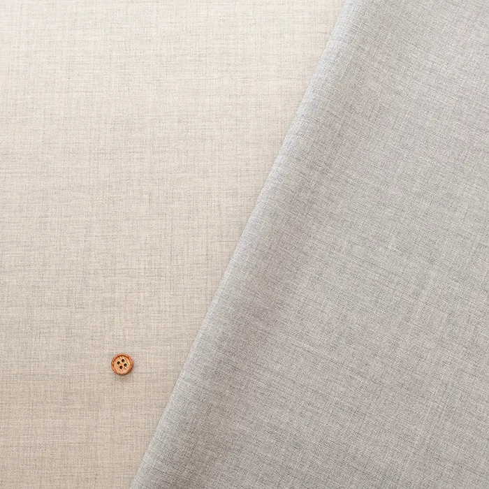 イタリア製　ウールストレッチ生地　無地