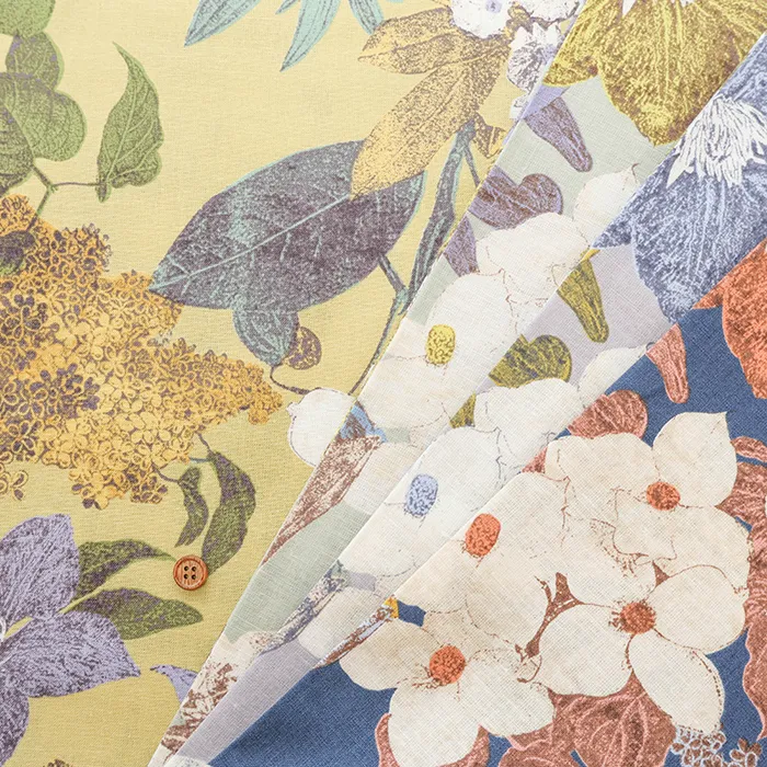 C/Lシーチングプリント生地　ボタニカルフラワー