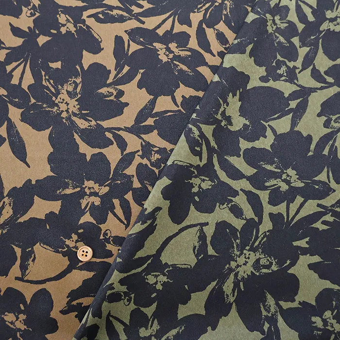 ポリエステルマイクロサテン生地　フラワー