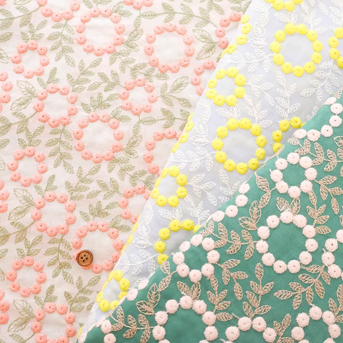 コットンローン刺繍生地　フラワー