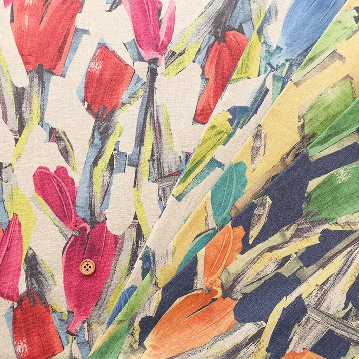 ハーフリネンシーチングプリント生地　モチーフフラワー