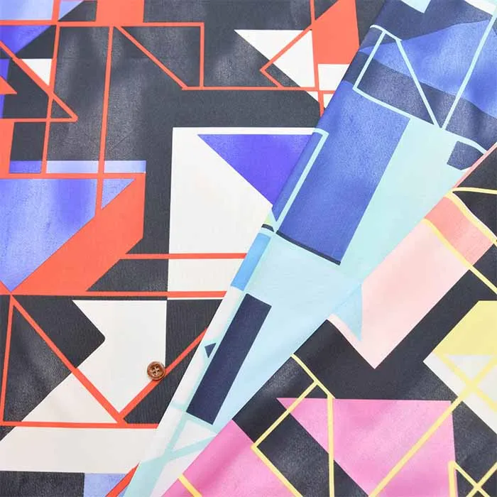 ポリエステル　スムースニットプリント生地　幾何柄【2-051-mmg203-532】