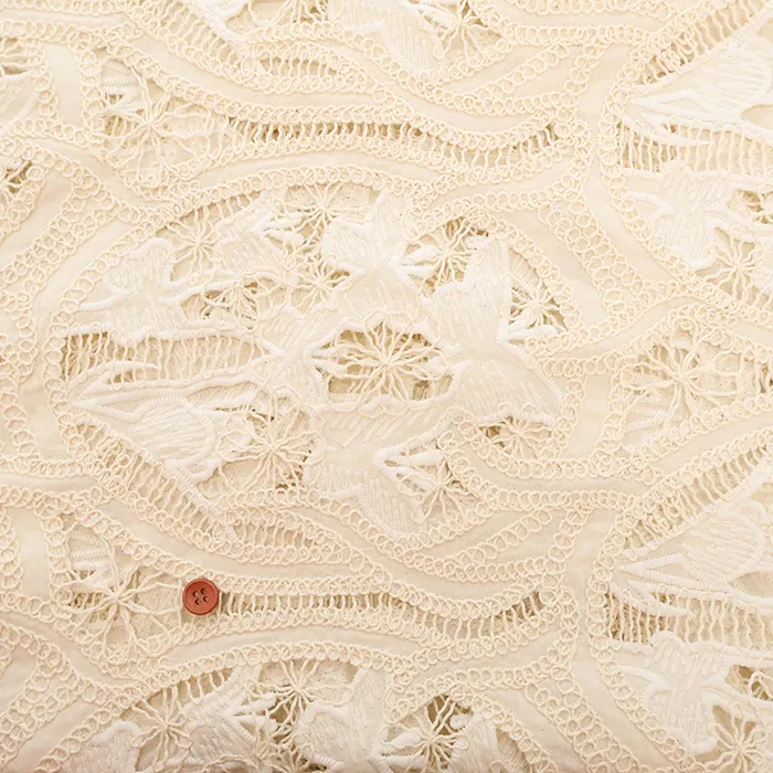 コットンローンレース生地