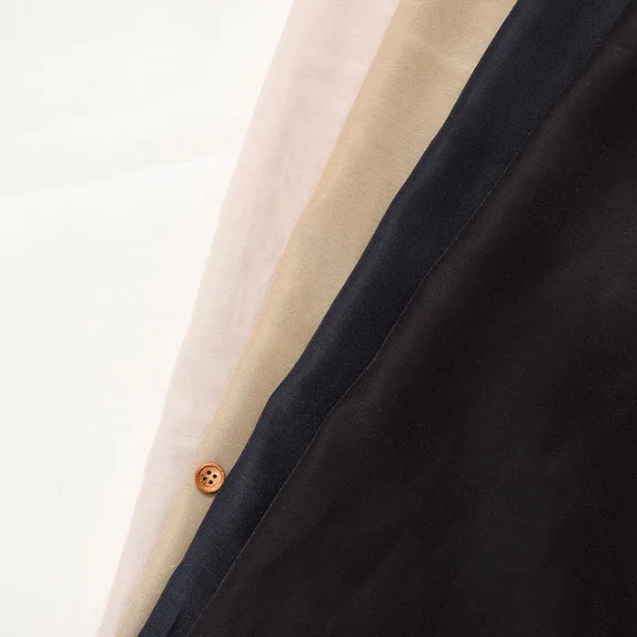 ポリエステルシャイニーオーガンジ―生地　無地