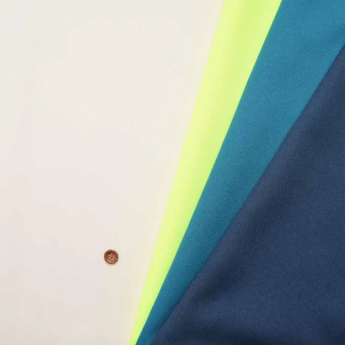 ポリエステルアムンゼン生地　無地