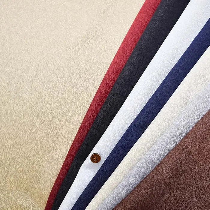 レザー調　エンボスサテン