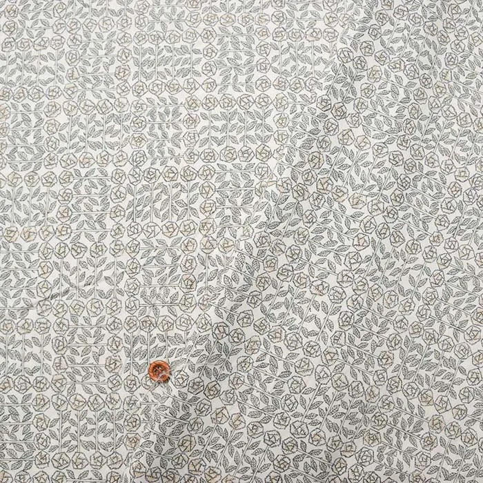 LIBERTY リバティ　コットンタナローンプリント生地　Sleeping Rose