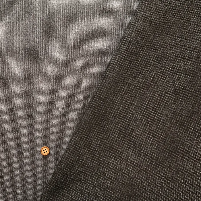 ダウンファブリックニット生地　ニットプリント