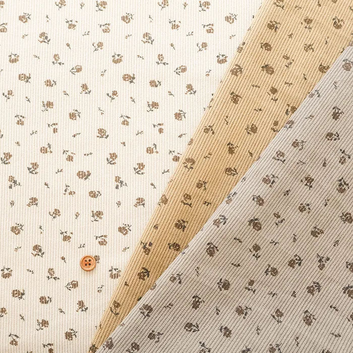 中国製　エステルコーデュロイプリント生地　フラワー