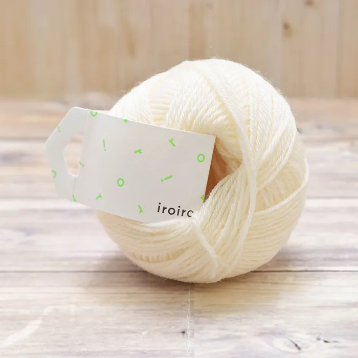 毛糸　横田　iroiro 【ホワイト系】