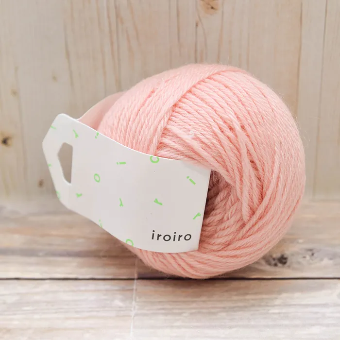 毛糸　横田　iroiro 【ピンク系】