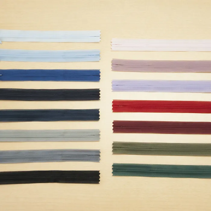 コンシールファスナー（薄地　22ｃｍ）