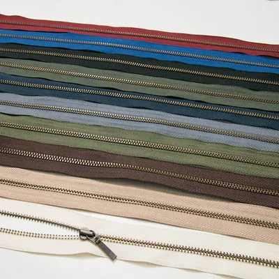 金属ファスナーオープン　アンティークゴールド60cm