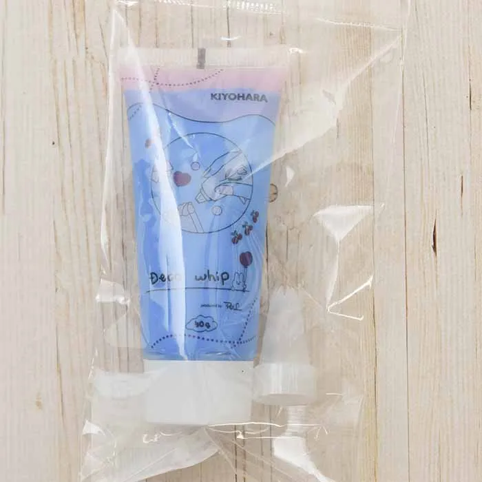 デコホイップ　50g