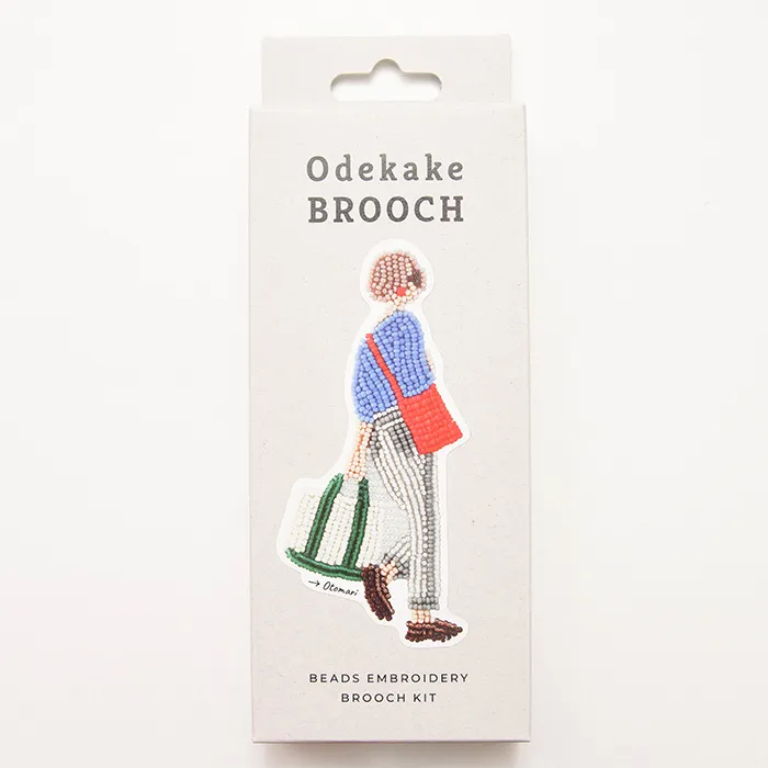ビーズ刺繍キット　おでかけブローチ　≪おとまり≫
