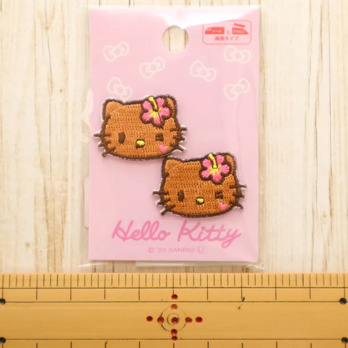 2wayミニワッペン　ハローキティ　日焼け