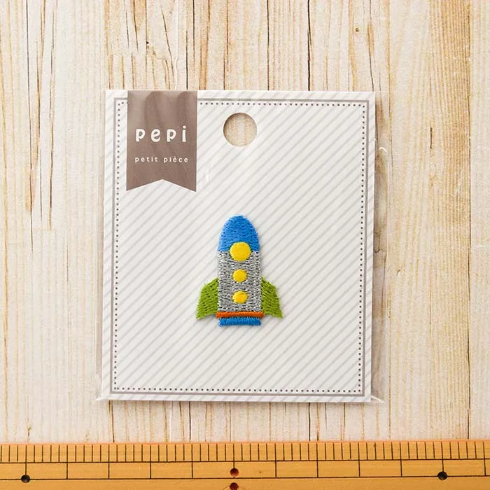 アイロン接着ワッペン　Pepi