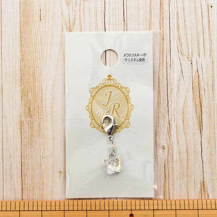 スワロフスキー　チャームピアス　バタフライ8mm