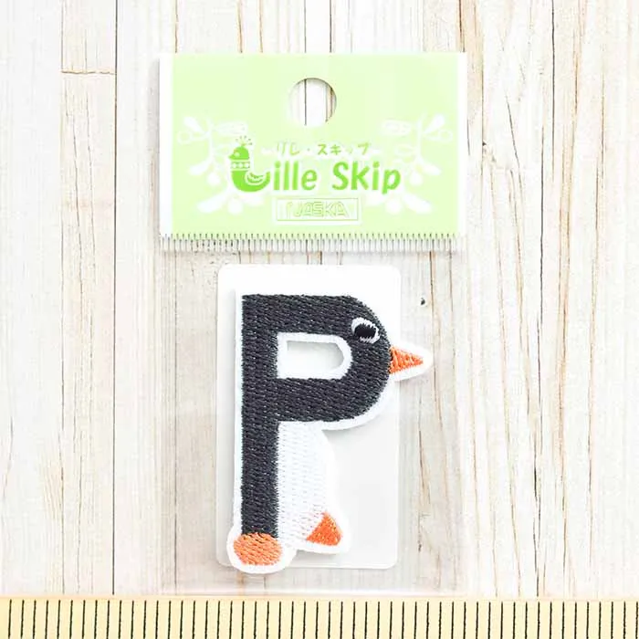 アイロン接着ワッペン　動物アルファベット　Pengin(ペンギン)