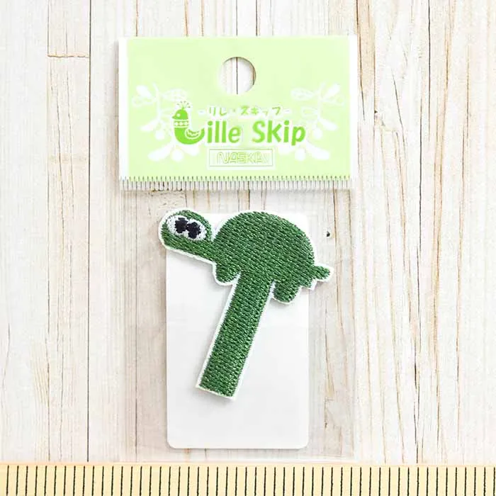 アイロン接着ワッペン　動物アルファベット　Turtle(カメ)