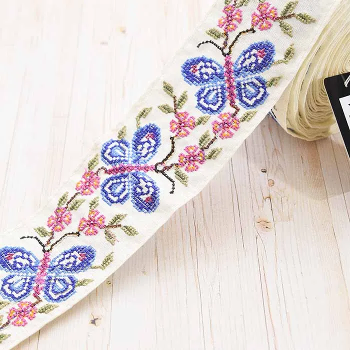 インド製　刺繍リボン　約60mm幅