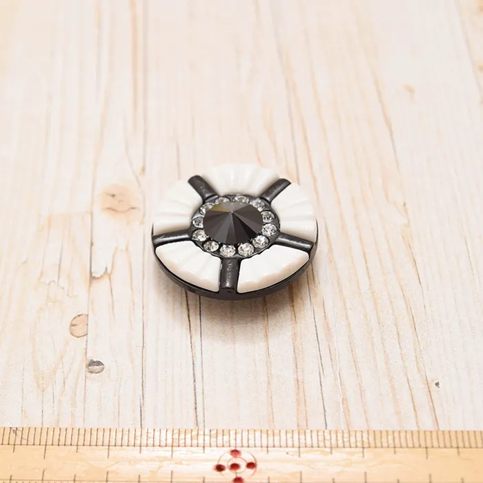 モノトーンボタン　30mm