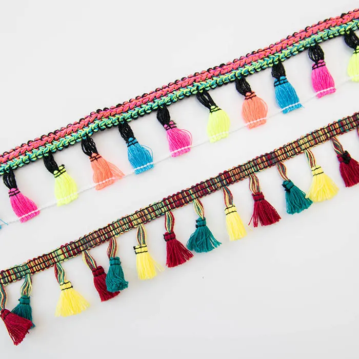 タッセルブレード