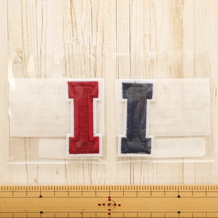 アイロンワッペン　アルファベット　I