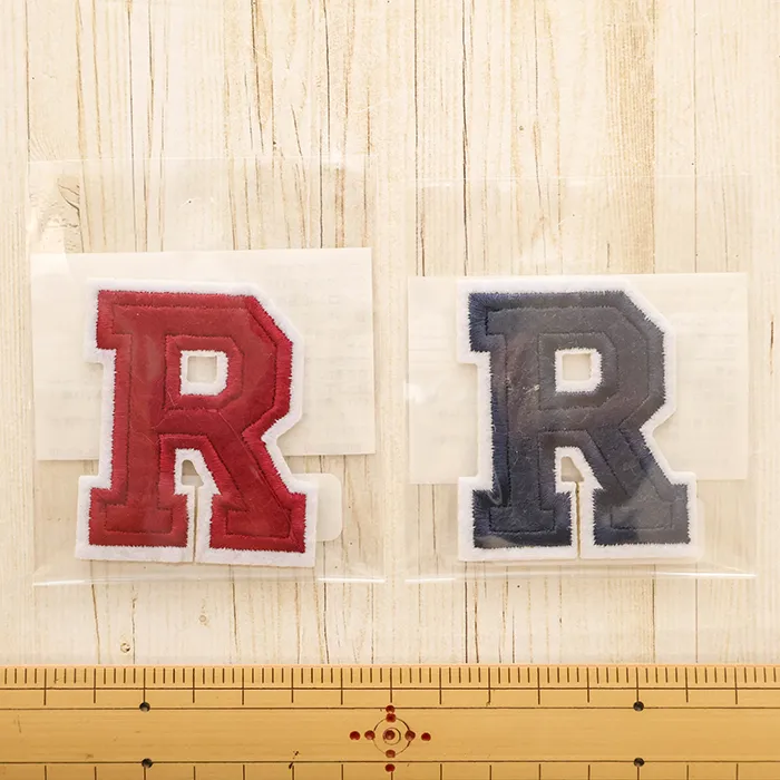 アイロンワッペン　アルファベット　R