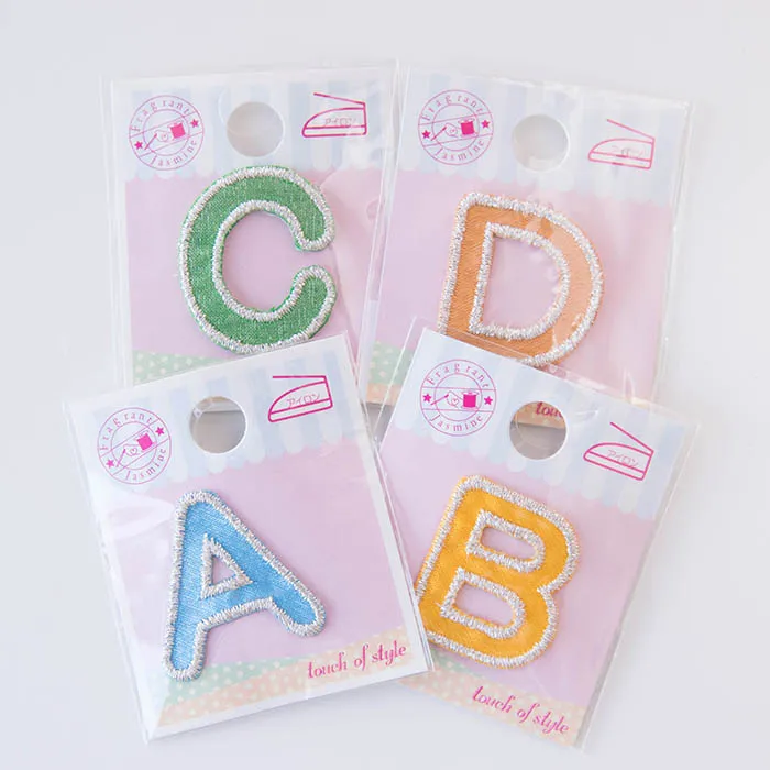 アイロン接着　アルファベット　ラメカラフル　【A～N】