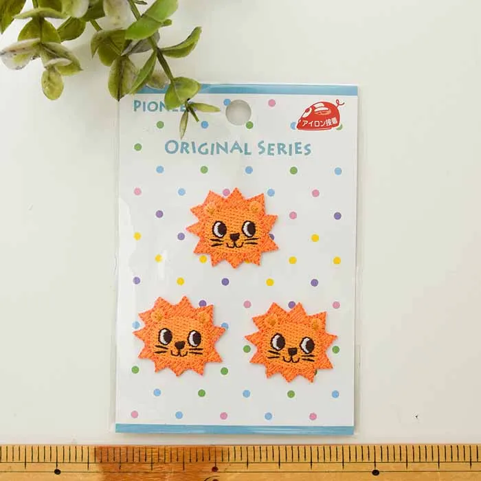 アイロン接着ワッペン　リトルアップリケ