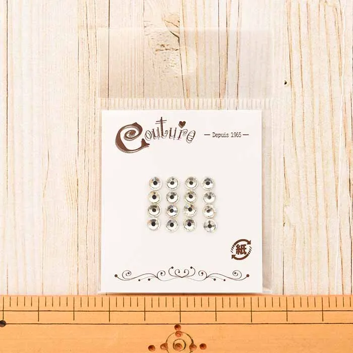 高級ガラス　ラインストーン　クリスタル　4mm