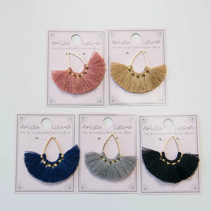 オーバータッセル