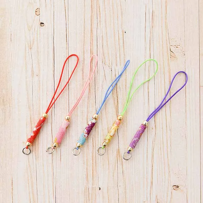 チリメンストラップ