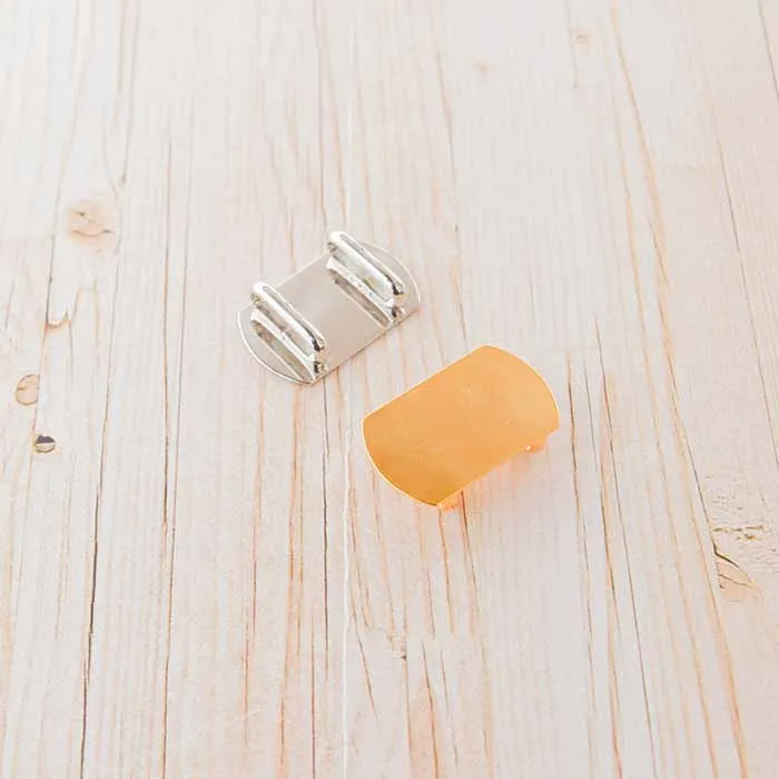 帯留め金具　丸長方