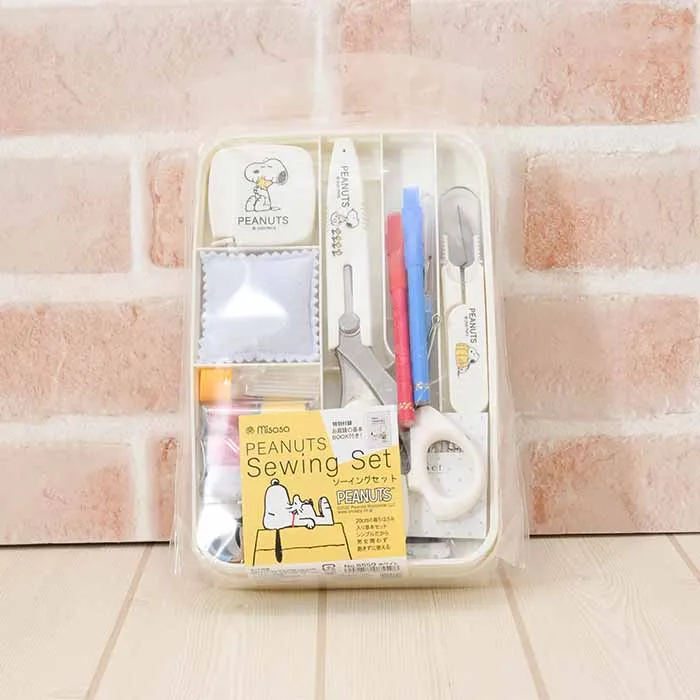 ミササ　PEANUTS　ソーイングセット