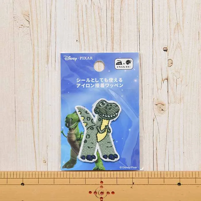 2way接着ワッペン　Disney　アルファベット