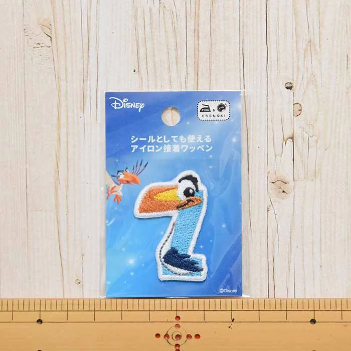 2way接着ワッペン　Disney　アルファベット