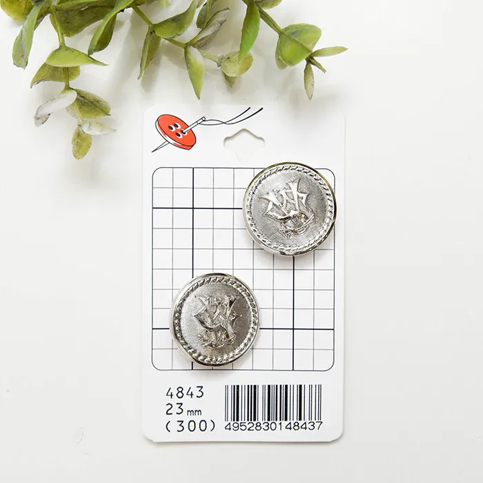 プラスチックボタン　23mm