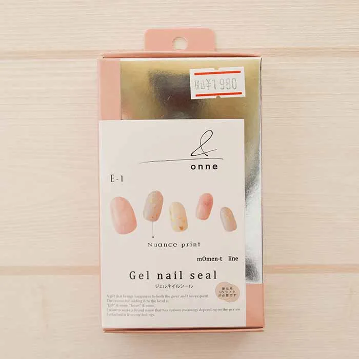&onne（アンドオンネ）ジェルネイルシール momen-t line
