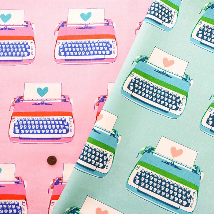 USAコットンプリント生地　Ruby Star Society　BEST DAY EVER　タイプライター