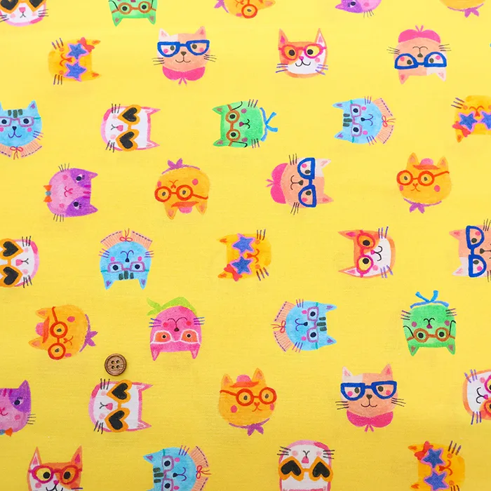 USAコットンプリント生地　ROBERT KAUFMAN　ネコとメガネ