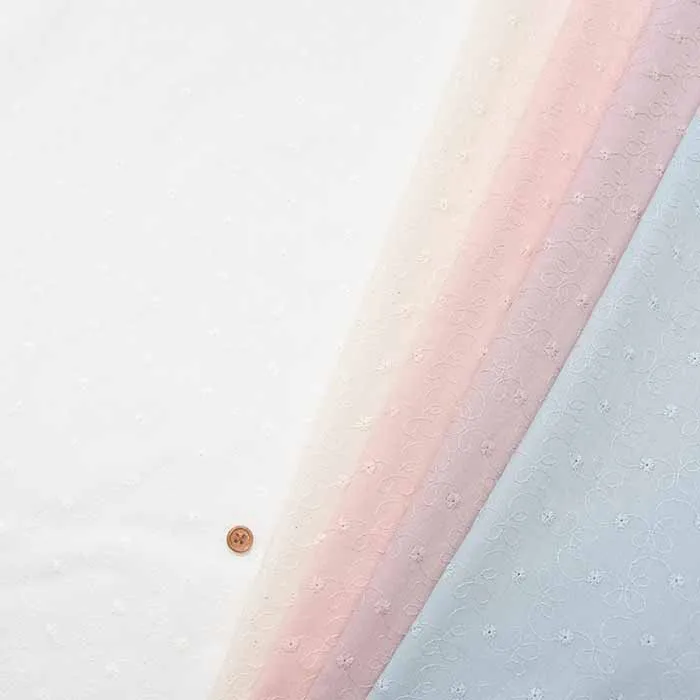 コットンキャンブリック　エンブロイダリーレース生地