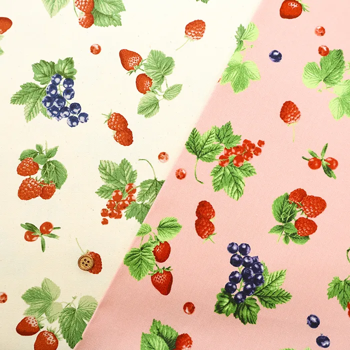 コットンオックスプリント生地　ベリー