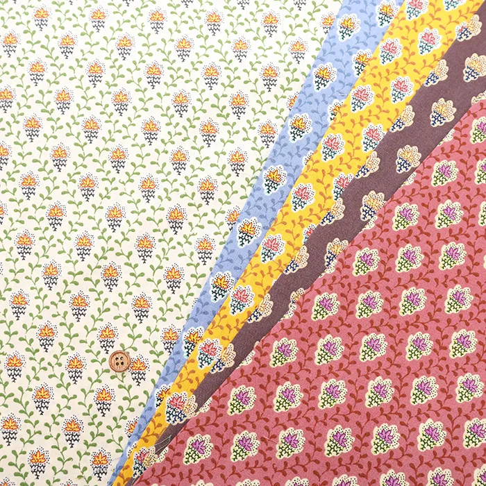 SOULEIADO　コットンシーチングプリント生地　Petite Fleur des Champs