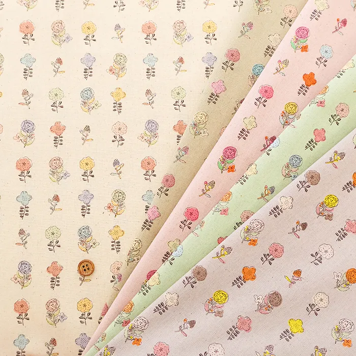 コットンシーチングプリント生地　Shanti Garden　フラワー