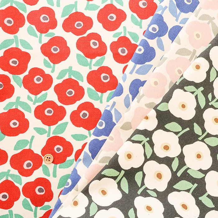 コットンオックスプリント生地　Pure Blossoms