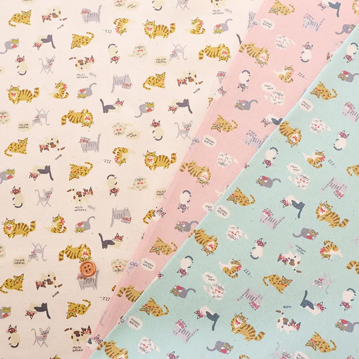 コットンオックスプリント生地　ちびネコ