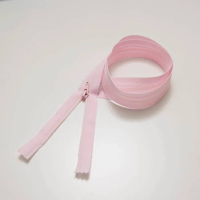 YKKのフラットニットファスナー60cm